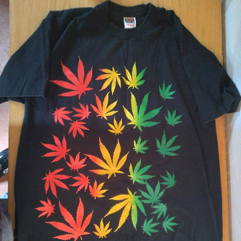 Vintage Cannabis Marijuana Rasta Reggae T-Shirt